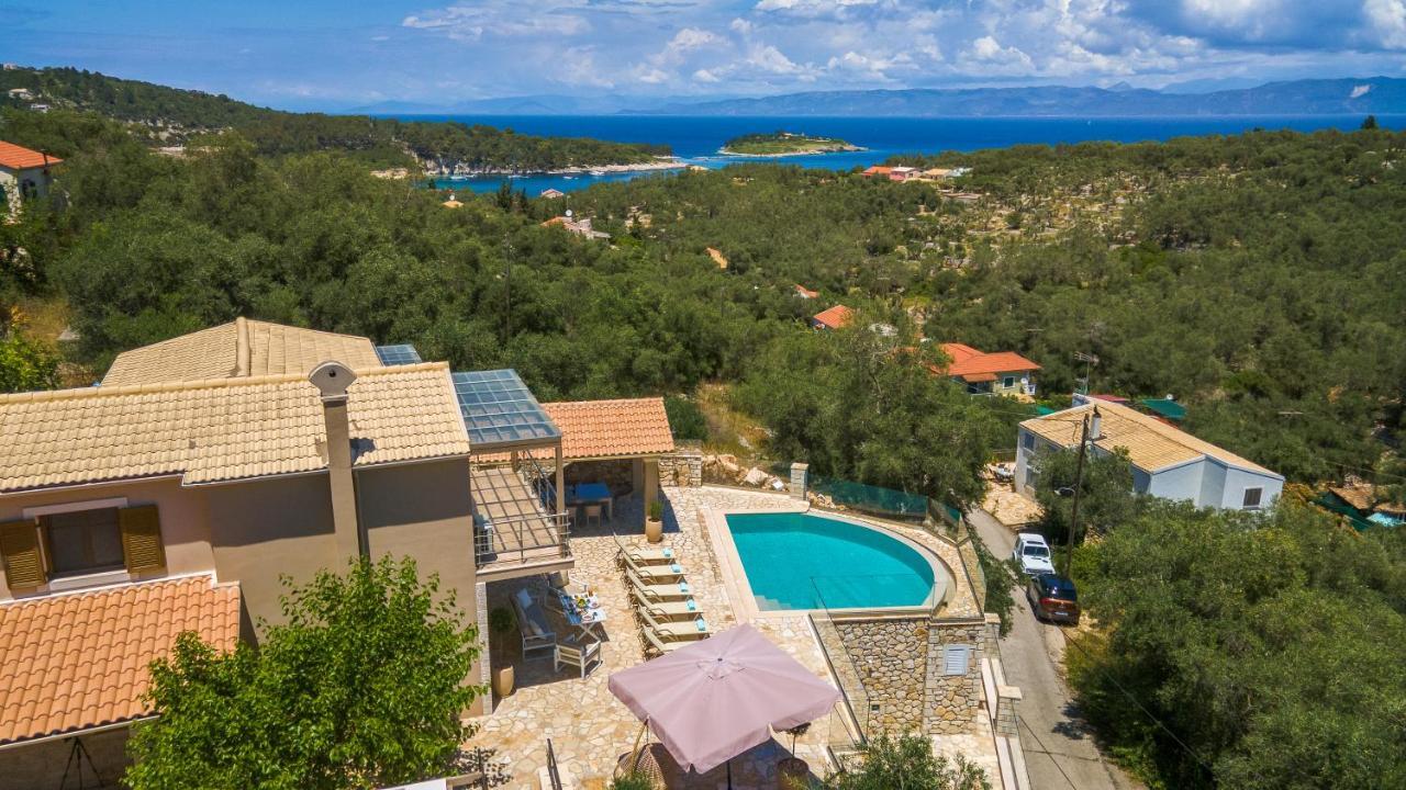 Villa Ozias A Modern,spacious, Swimmig Pool Villa. Gaios