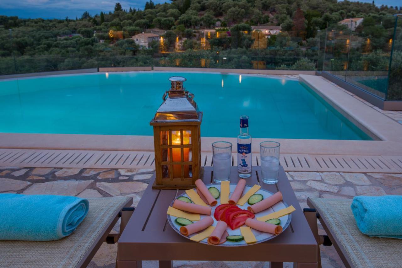 Ozias A Modern,spacious, Swimmig Pool Villa. Villa *
